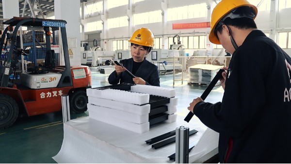 鋁型材選購避坑指南：5個關鍵參數必看