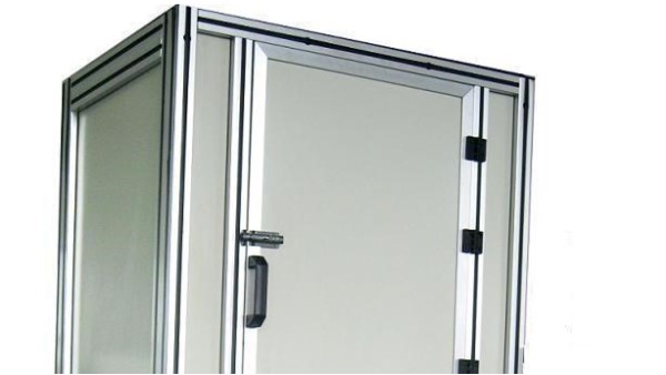 晚上想在家唱歌又怕吵到鄰居，怎么辦？